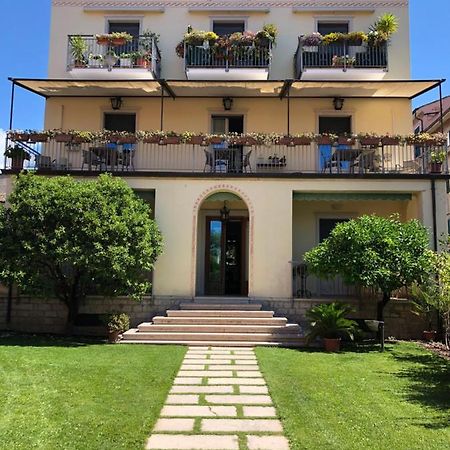 B&B Villa Dall'Agnola Гарда Экстерьер фото
