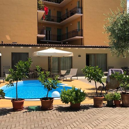 B&B Villa Dall'Agnola Гарда Экстерьер фото